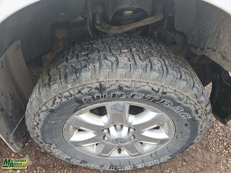 2013-ford-f150-image-13