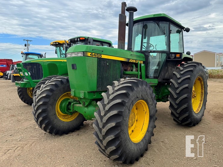 1990-john-deere-4455-image-1