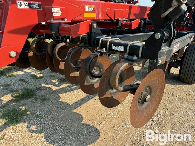 2013-case-ih-870-disc-ripper-image-11