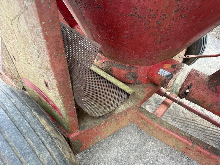 massey-ferguson-15-image-5