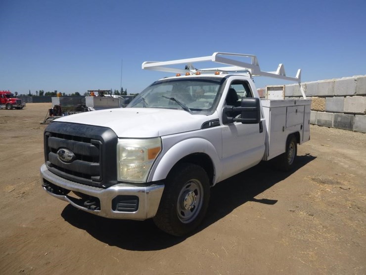 2011-ford-f350-image-2