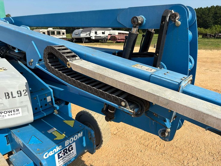 2012-genie-z40/23n-image-35