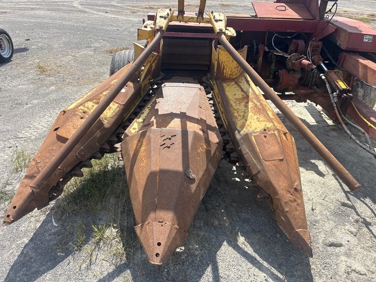 new-holland-782-image-8