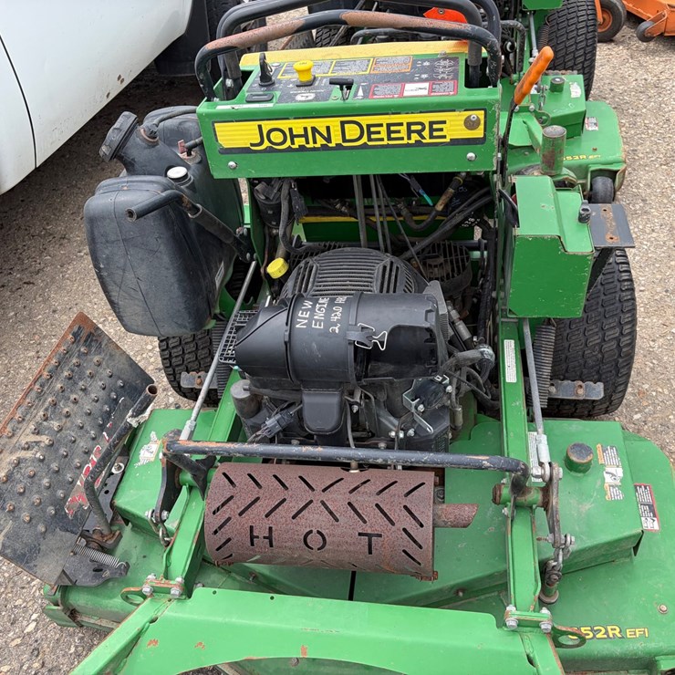 JOHN DEERE 652R