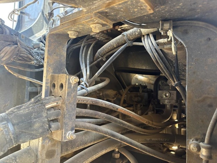 2022-xcmg-xc958u-image-24