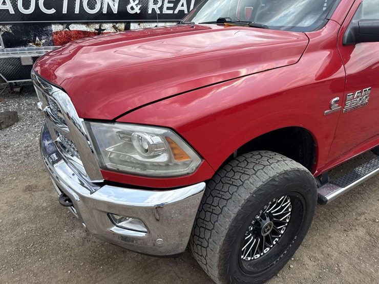 2018-dodge-3500-image-6