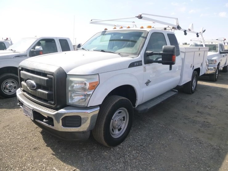 2012-ford-f350-image-2