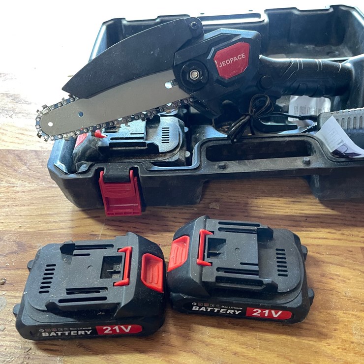 #10161 • Jeopace Lithium Electric Chainsaw