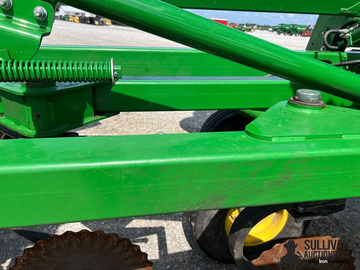 2021-john-deere-2660vt-image-20
