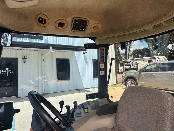 john-deere-3520-image-20