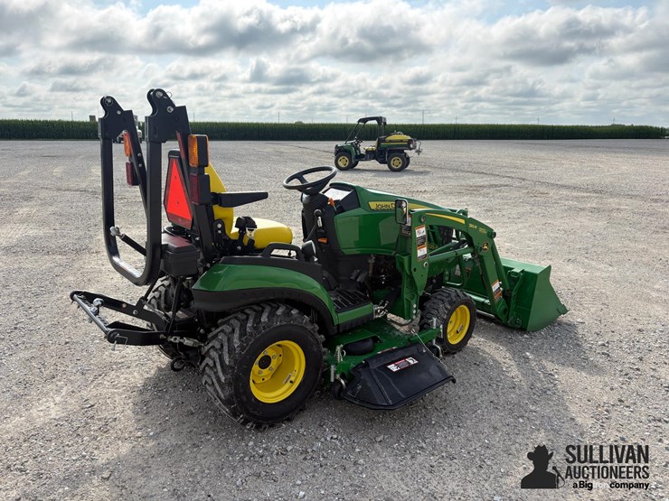 2020-john-deere-1025r-image-5