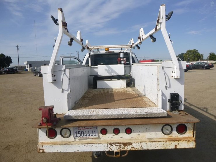 2012-ford-f350-image-26