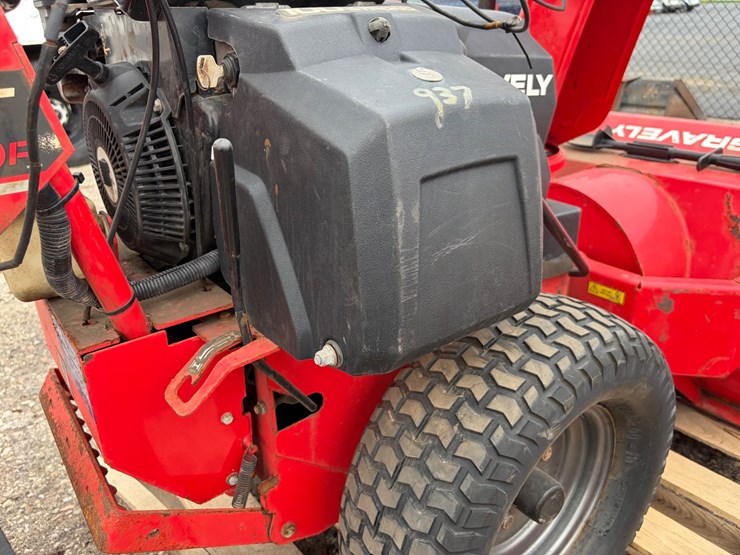 gravely-proqxt-image-7