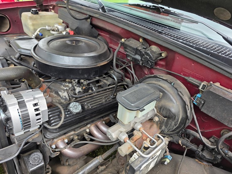 1988-chevrolet-350-image-15