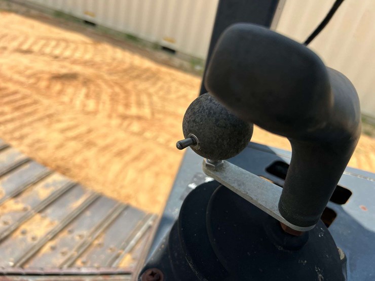 2007-deere-650j-lgp-image-45