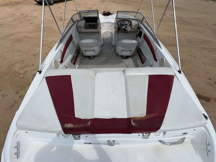 2007-glastron-gt-205-bowrider-boat-w/-volvo-penta-5.0l-v8-&-volvo-penta-sx-a-stern-drive-image-37