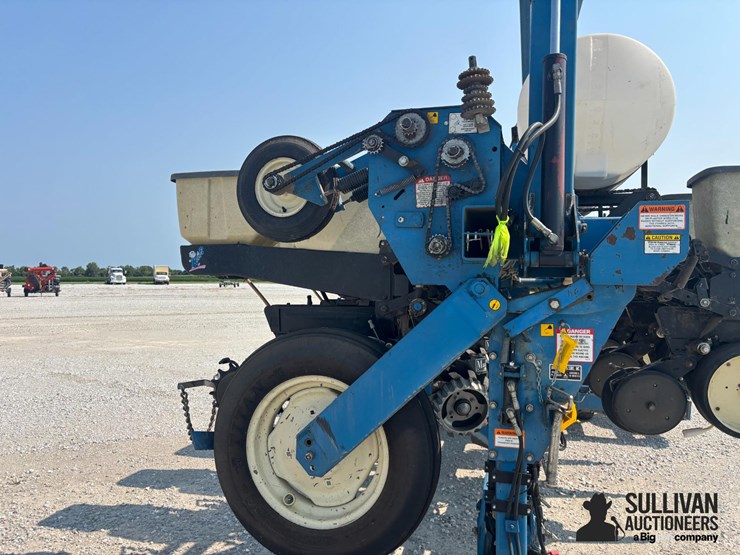 kinze-2600-image-10