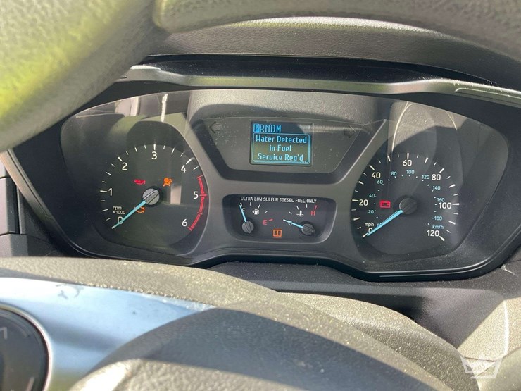 2019-ford-transit-image-7