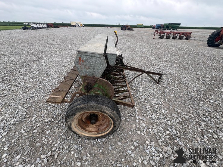 john-deere-8-image-4