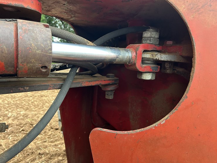 case-ih-t4586-image-25