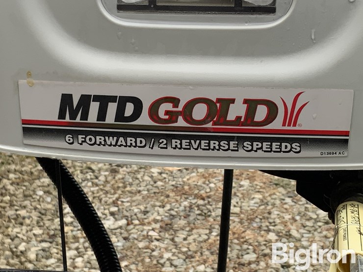 mtd-gold-28”-2-stage-snow-blower-image-16