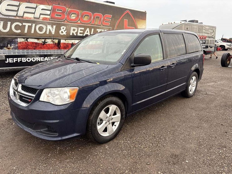 2013-dodge-grand-caravan-image-1