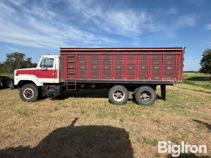 1979-international-f-2654-t/a-grain-truck-image-8