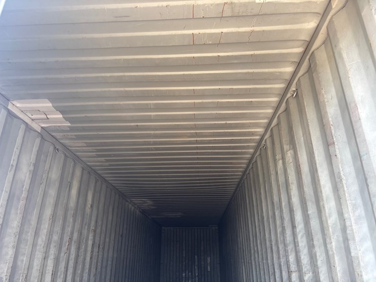 #1203-•-40ft-shipping-container-image-4