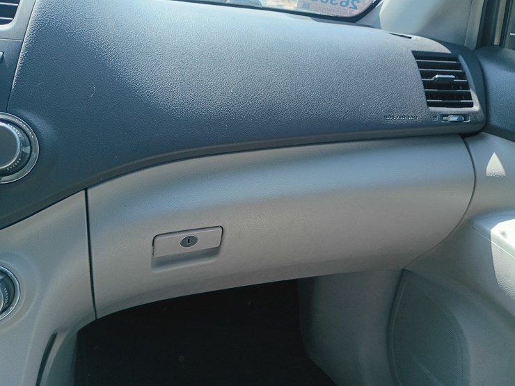 2012-toyota-highlander-image-33