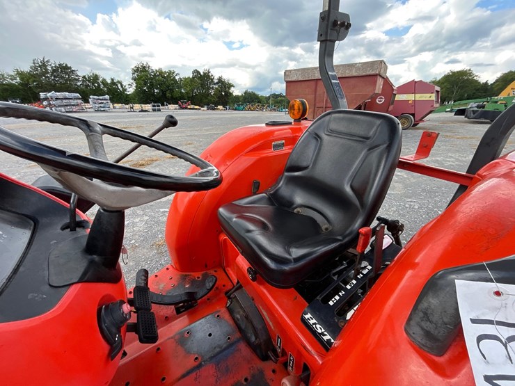 kubota-l4600-image-13