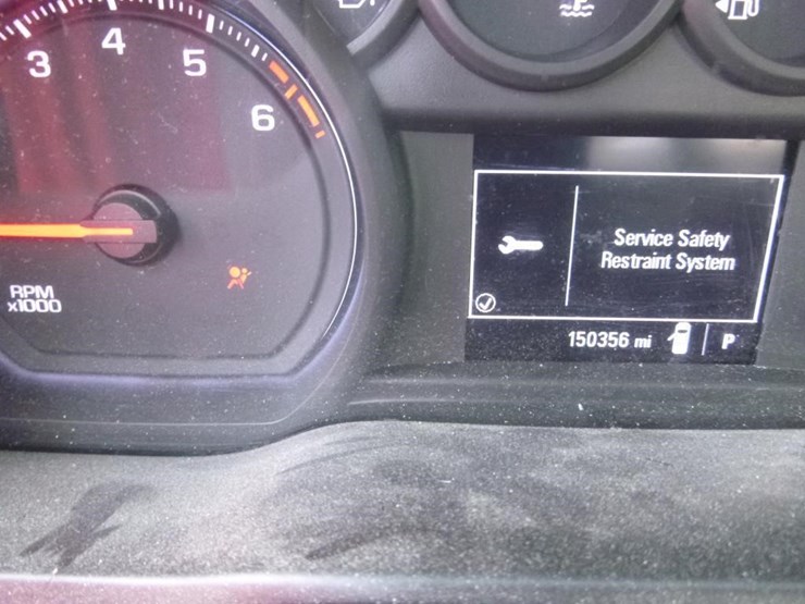 2019-chevrolet-1500-image-12