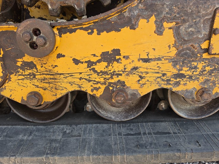 2016-caterpillar-289d-image-38
