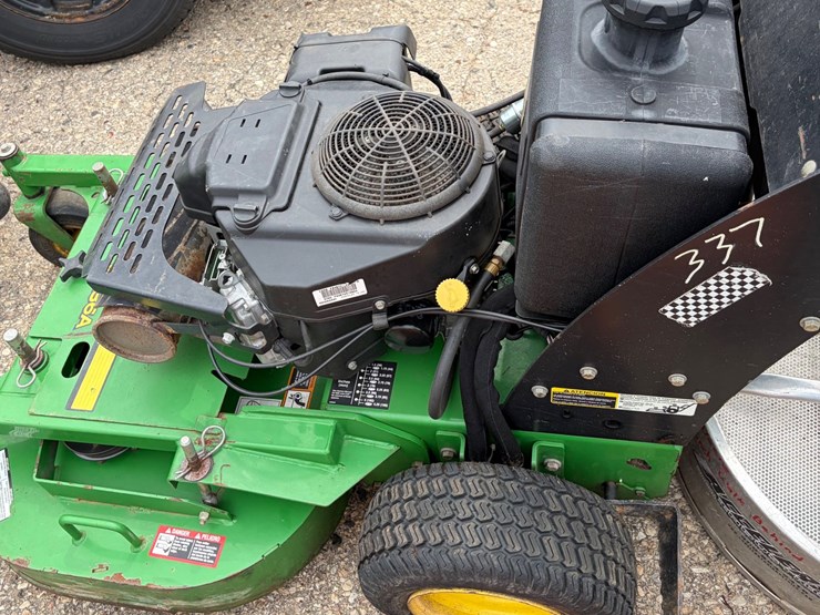 #8382-•-john-deere-wh36a-mower-image-3