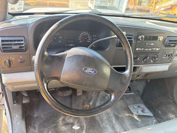 2005-ford-f250-image-10