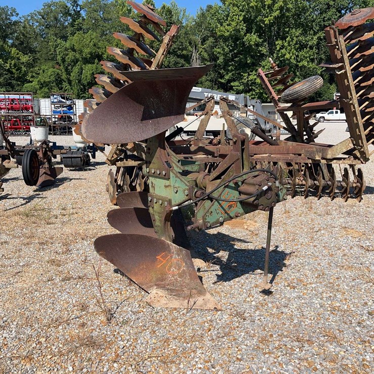 John Deere 3 Bottom Flip Plow
