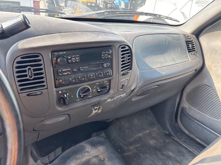 2001-ford-f150-image-8