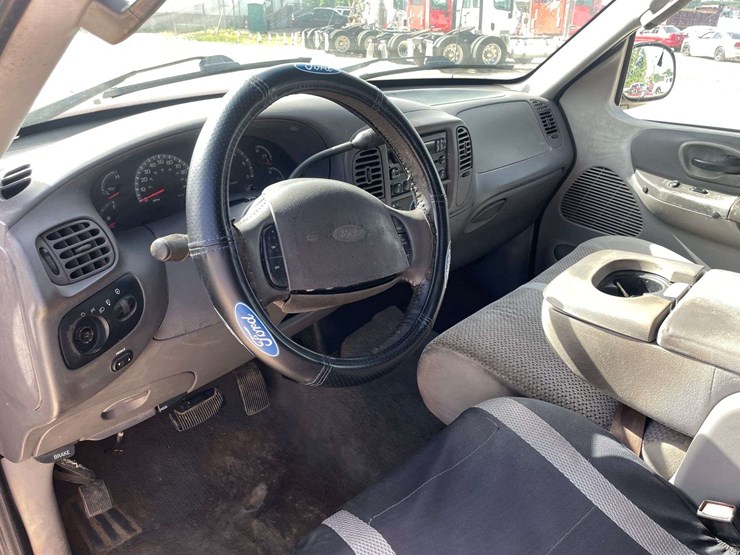2002-ford-f150-image-11