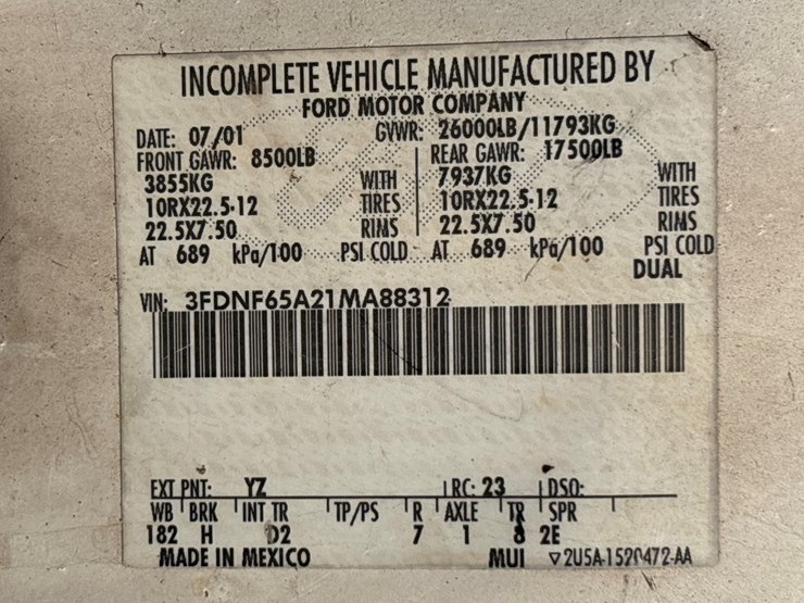 2001-ford-f650-image-20