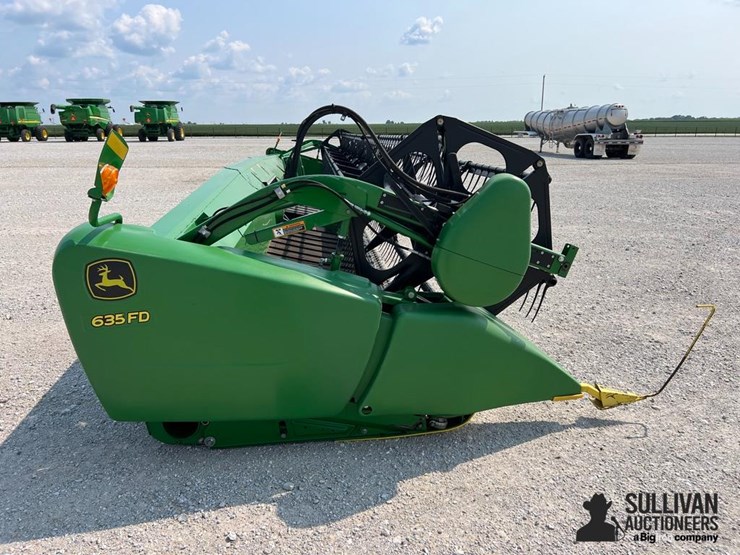 2013-john-deere-635-image-4