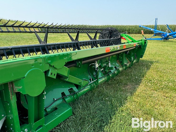 2019-john-deere-745fd-image-15