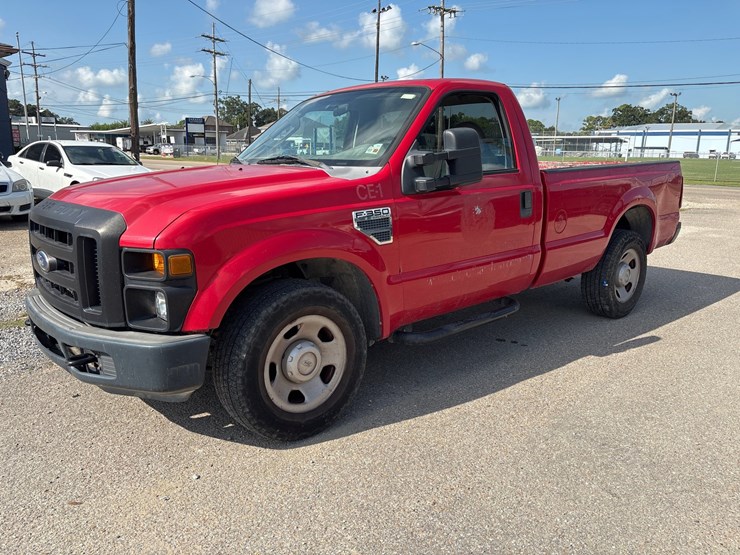 2008-ford-f350-image-1