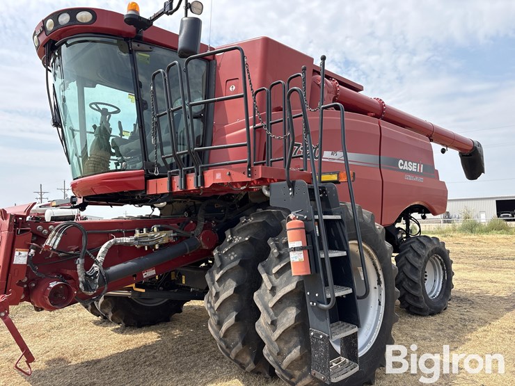 2011-case-ih-7120-image-3