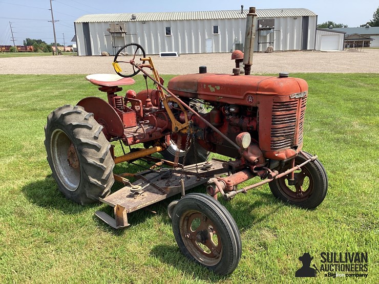 1946-farmall-a-2wd-tractor-w/woods-belly-mower-image-3