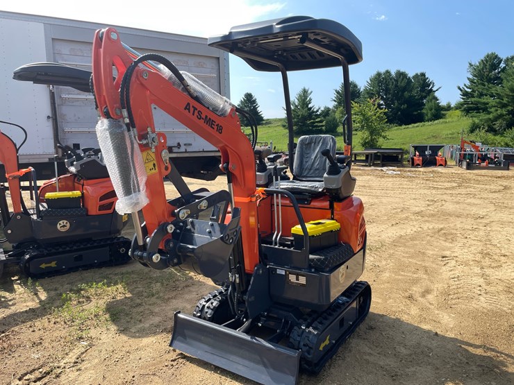 #427-•-ats-power-me18-mini-excavator-image-1