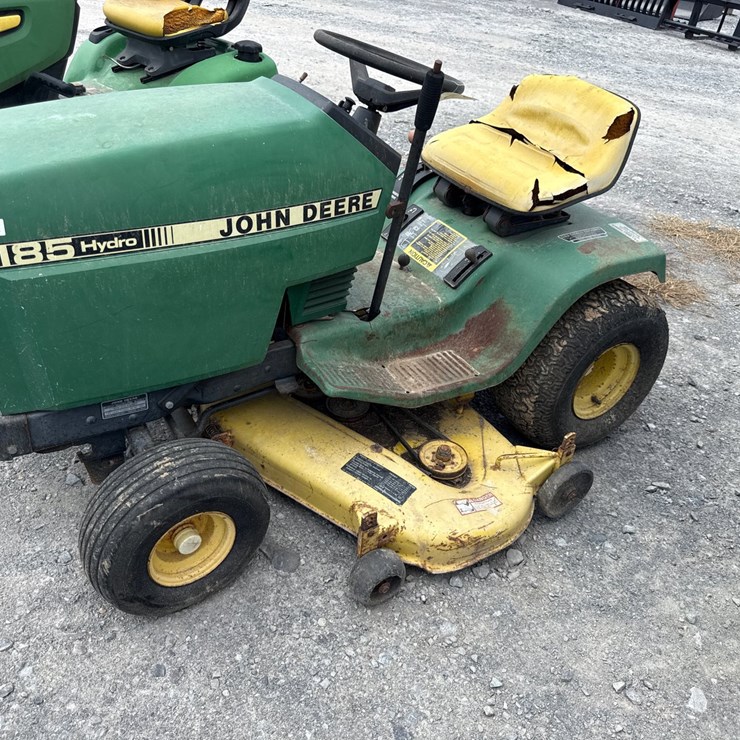 JOHN DEERE 185