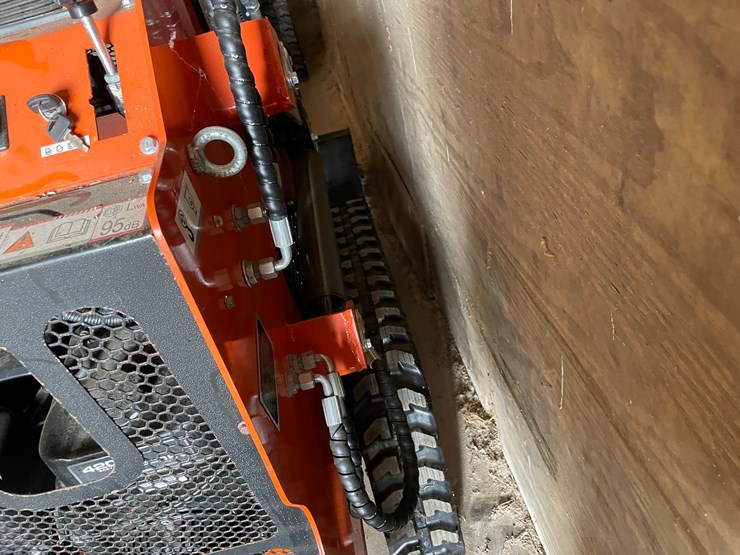 #9727-•-future-mini-skid-steer-loader-image-4