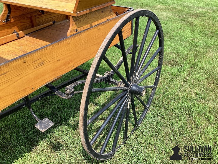 2-seat-horse-drawn-spring-wagon-image-19