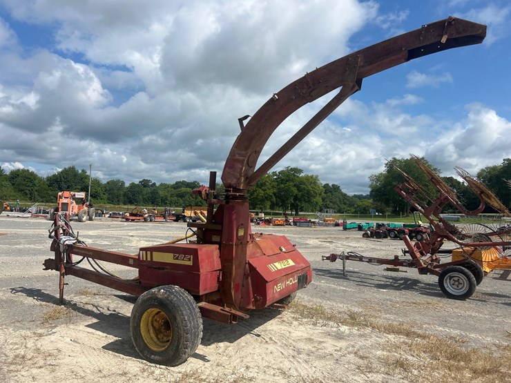 new-holland-782-image-4
