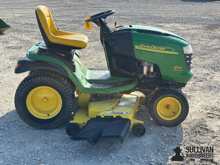 john-deere-g110-image-4