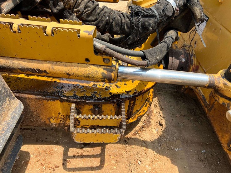 2007-deere-650j-lgp-image-30